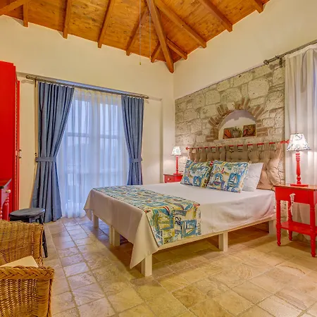 Fora ألاتشاتي