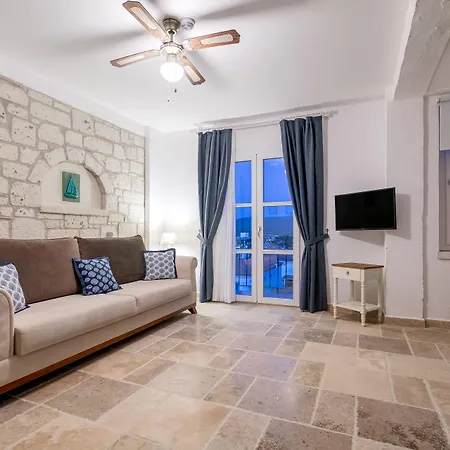 Fora 3* Alaçatı